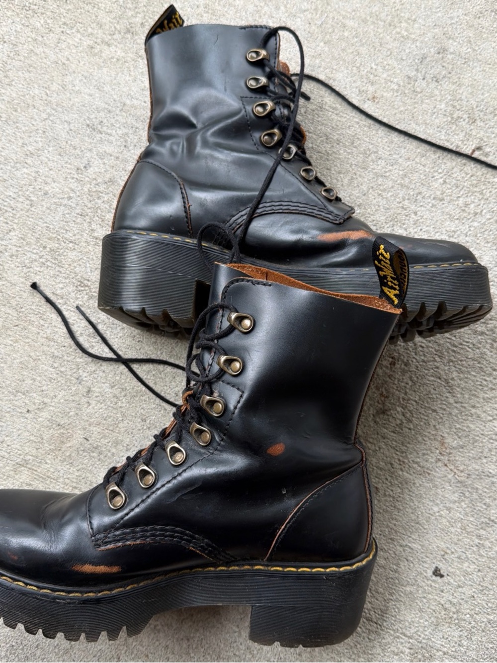 Dr. Martens Vintage Leona Smooth Leather Heeled Boots Size 9